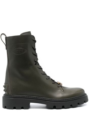 Tod's logo-plaque leather boots - Verde