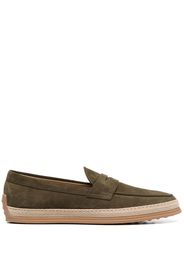 Tod's almond-toe suede loafers - Verde