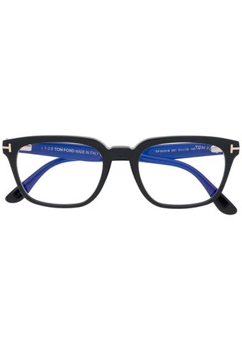 square frame glasses