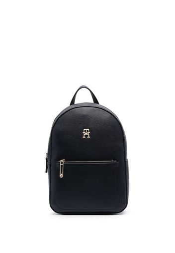 Tommy Hilfiger monogram-plaque pebbled backpack - Blu