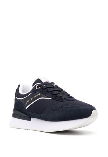 Tommy Hilfiger logo-debossed low-top suede sneakers - Blu