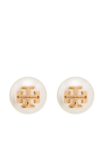 logo-plaque pearl stud earrings