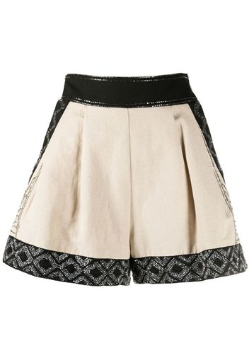 TWINSET Shorts con ricamo - Toni neutri