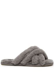 UGG Scuffita shearling slides - Grigio