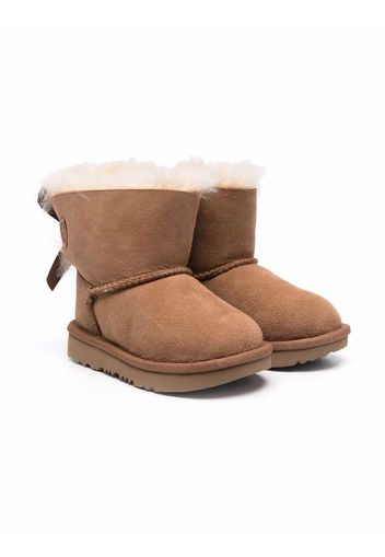 UGG Kids Bailey Bow II ankle boots - Marrone