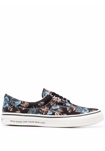 UNDERCOVER floral-print lace-up canvas sneakers - Nero