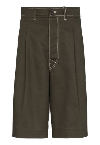 pleated bermuda shorts