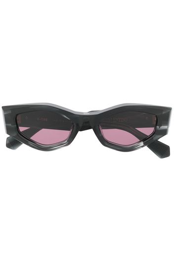 Valentino Eyewear Rockstud irregular-frame sunglasses - Nero