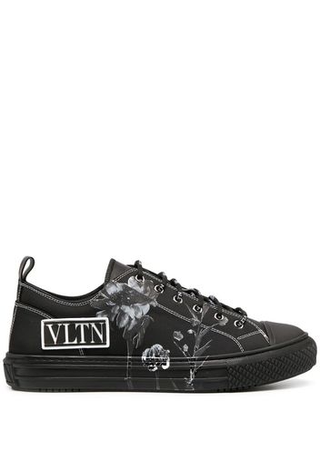 Sneakers VLTN con stampa