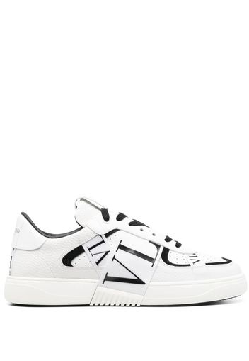 Valentino Garavani VL7N panelled logo-print sneakers - Bianco