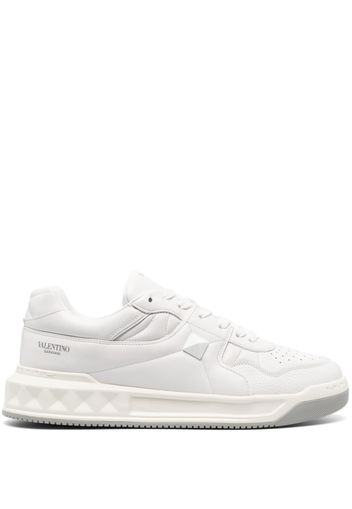 Valentino Garavani One Stud leather sneakers - Bianco