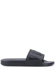 Track touch-strap sandals