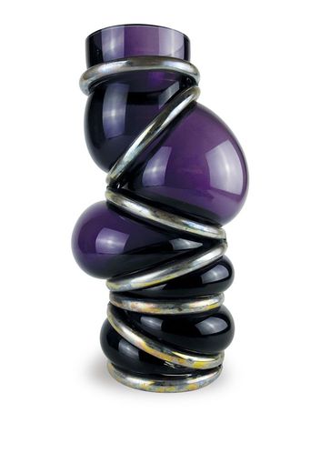Vanessa Mitrani Chain Ring asymmetric vase - Viola