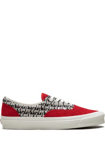 VANS VN0A3MQ5PZO Red/Corduroy Furs & Skins->Leather