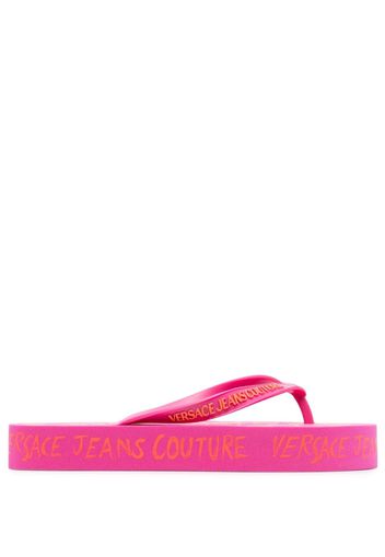 Versace Jeans Couture Couture-print flatform flip flops - Rosa