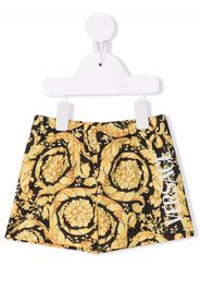 Versace Kids baroque-pattern print swim shorts - Oro