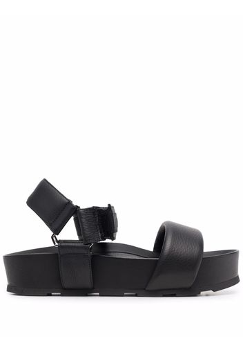 Vic Matie logo touch-strap sandals - Nero