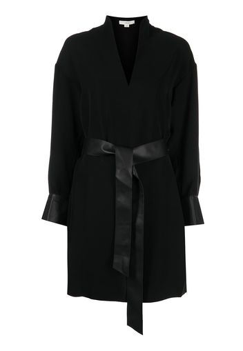 Vince belted-waist V-neck dress - Nero