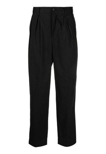 White Mountaineering pintuck-detail tapered-leg trousers - Nero