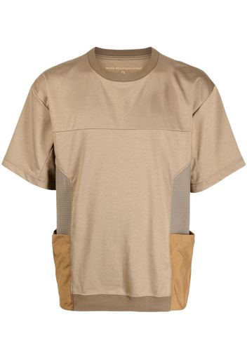 White Mountaineering side-pockets crew-neck T-shirt - Marrone