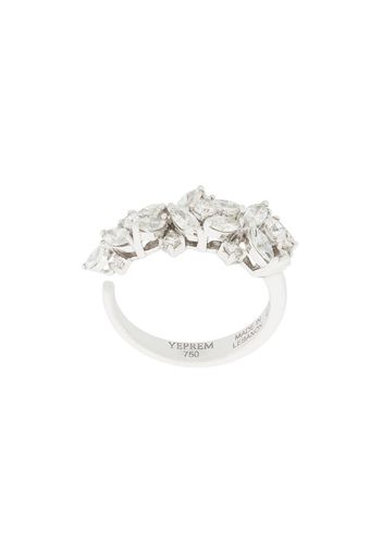 18kt white gold diamond cluster ring