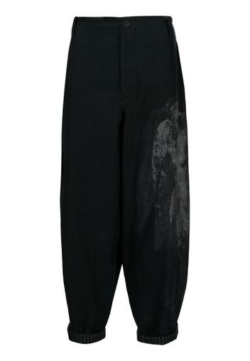 Yohji Yamamoto Pantaloni con cavallo basso - Nero
