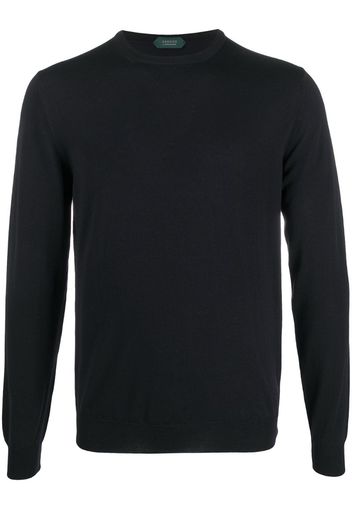 fine-knit crew neck jumper