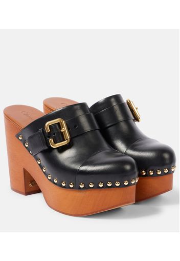 Chloé Mules Jeannette in pelle con borchie