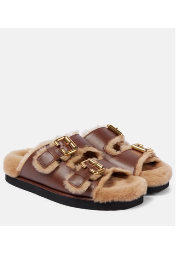 Chloé Sandali Nil in pelle con shearling