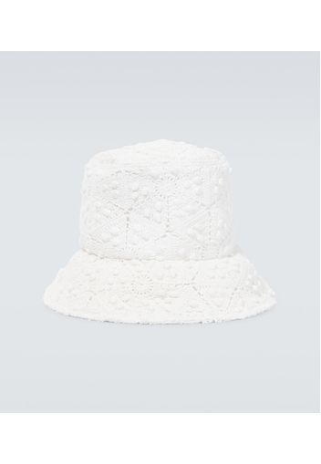 Cappello da pescatore in crochet