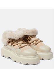 Stivaletti in pelle e shearling