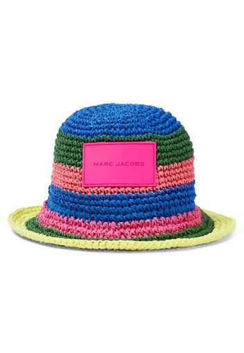 Cappello da pescatore in crochet a righe