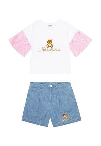 Set di T-shirt e shorts