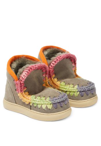 Sneakers in suede rifinite in crochet