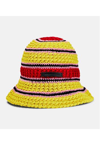 Cappello da pescatore in crochet