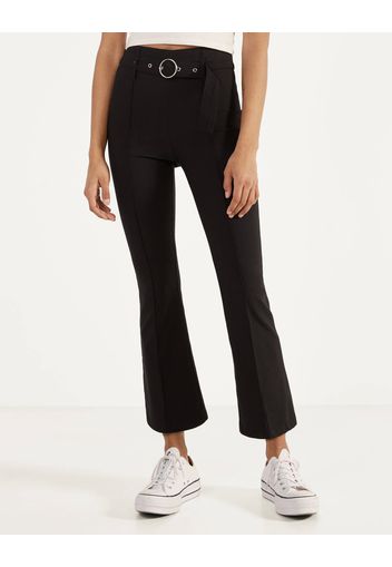 Pantaloni kickflare con cintura