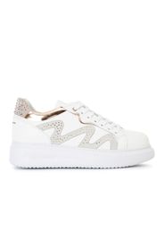 Sneakers stringate in pelle con inserti laminati e strass