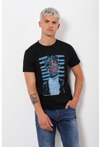 T-shirt con viso di uomo e disegni