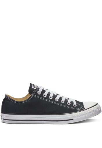 Chuck Taylor All Star Classic Low Top