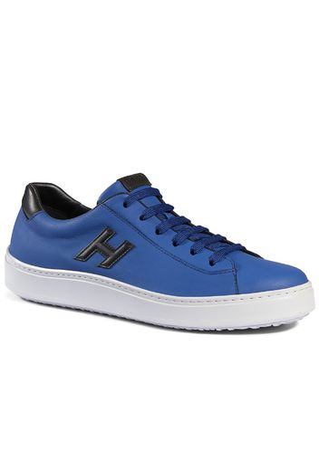 Sneakers Hogan H302 realizzate in pelle celeste