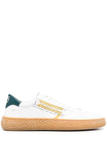 Sneakers con stampa slogan