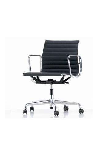 ALUMINIUM CHAIR EA 117