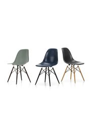 DSW FIBERGLASS CHAIR