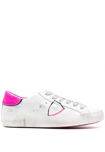 Sneakers VEAU BRODERIE_BLANC FUCSIA