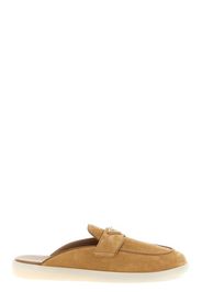 Sabot suede