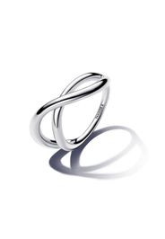 Anello Infinito Linea Sinuosa