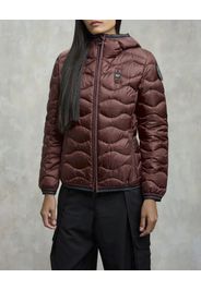 Piumino corto bordeaux Blauer modello Camelia con cappuccio fisso e imbottitura a onde in vera piuma con patch logo in strass