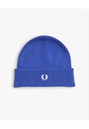 Berretto Fred Perry blu royal in misto lana e cotone con risvolto e corona d'alloro ricamata