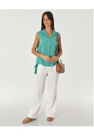 Camicia senza maniche color giada in viscosa e lino con tagli obliqui ai lati e fondo più lungo dietro