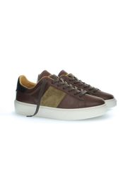 Sneakers Woolrich in pelle martellata marrone con inserto in suede e logo